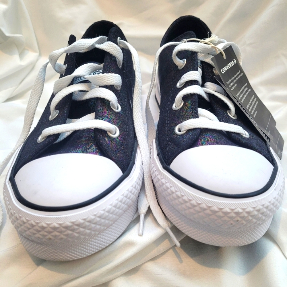 Girls Size 4 Converse Chuck Taylor All Star Lift Platform Iridescent Leather